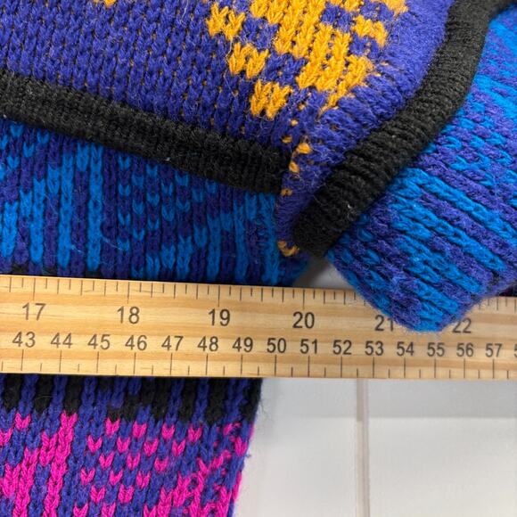 Vintage Croquet Club Womens 80s 90s Geometric Striped Sweater Size M Ribbed Cozy - Picture 4 of 8